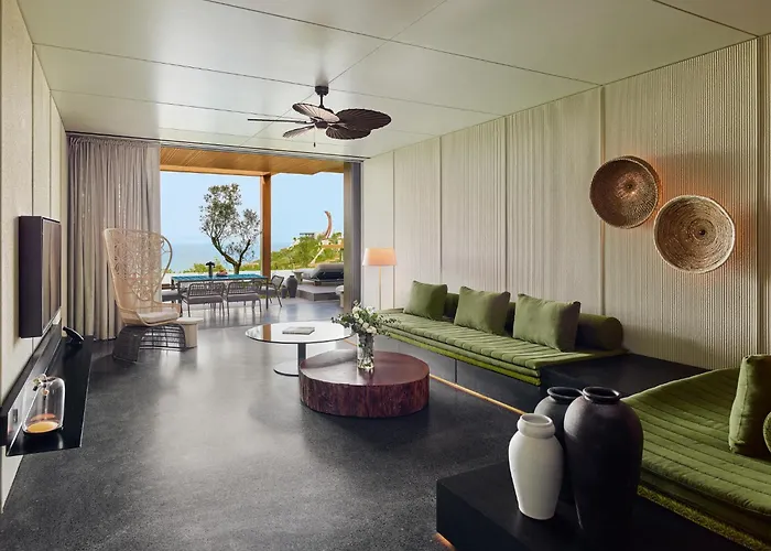 Ξενοδοχείο Maxx Royal 5*